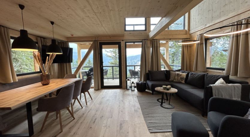 Photo of Superior # 13 mit Sauna & Hot Tub Holiday Home 21