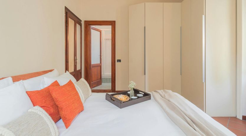 Photo of Como Sunshine