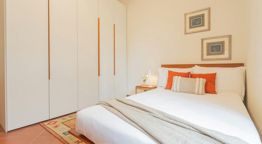 Photo of Como Sunshine