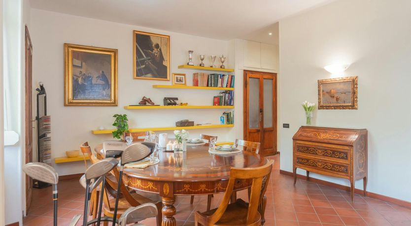 Photo of Como Sunshine