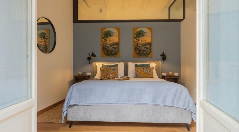 Photo of Lake & City View