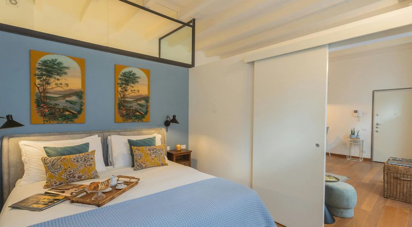 Photo of Lake & City View