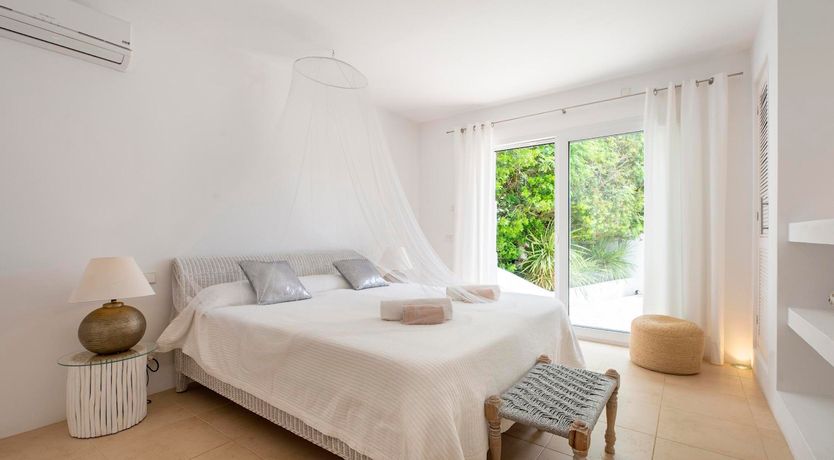 Photo of Bougainvillea Heaven