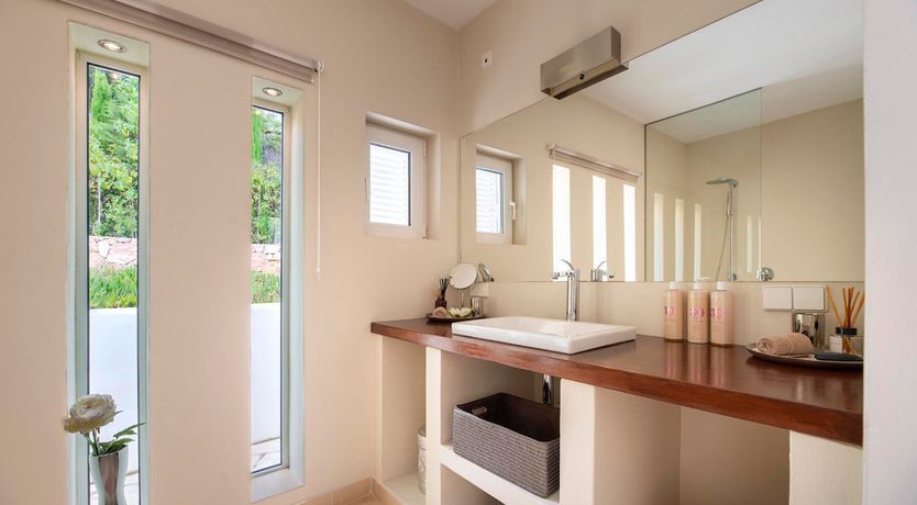 Photo of Bougainvillea Heaven