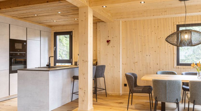 Photo of Superior #27 mit Sauna & Hot Tub Holiday Home 29