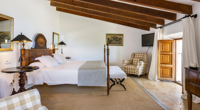 Photo of Antique Glory