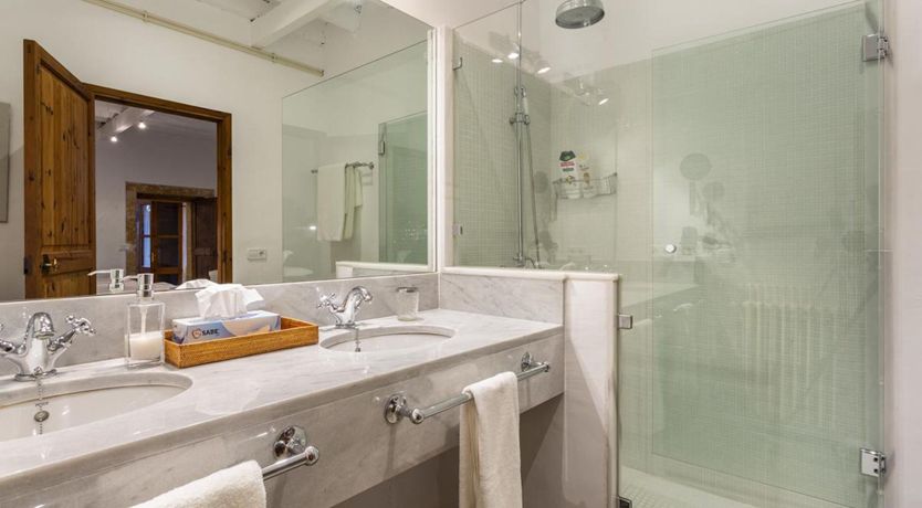 Photo of Antique Glory