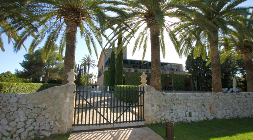 Photo of Antique Glory