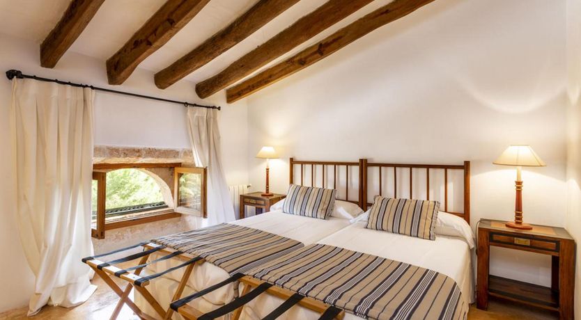 Photo of Antique Glory