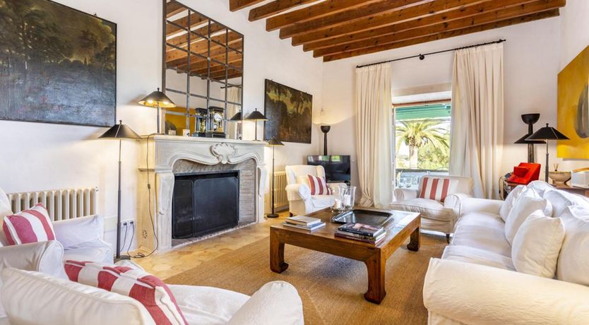 Photo of Antique Glory