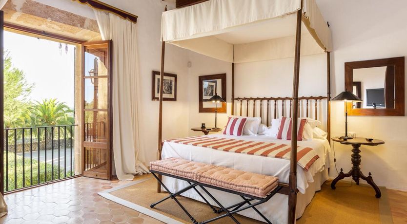 Photo of Antique Glory