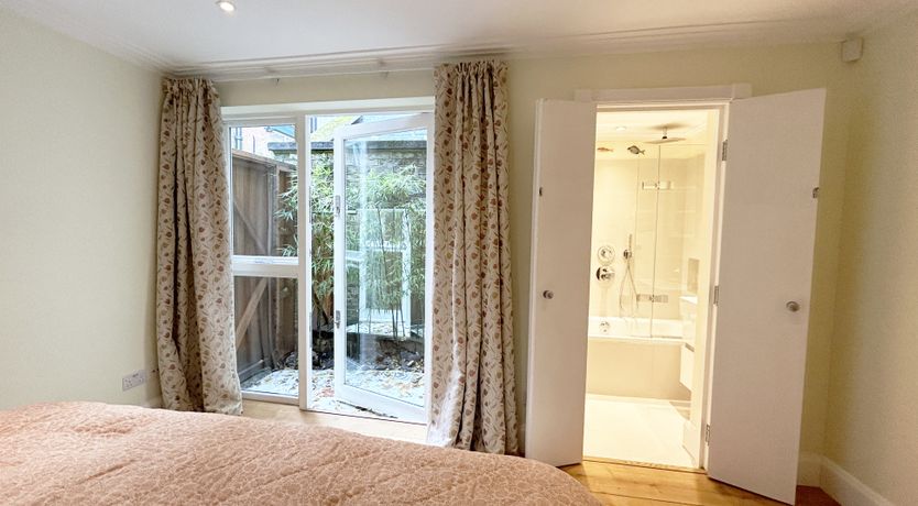 Photo of Notting Hill in Bloom