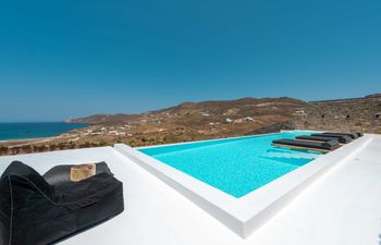 Aegean Tranquillity Holiday Home