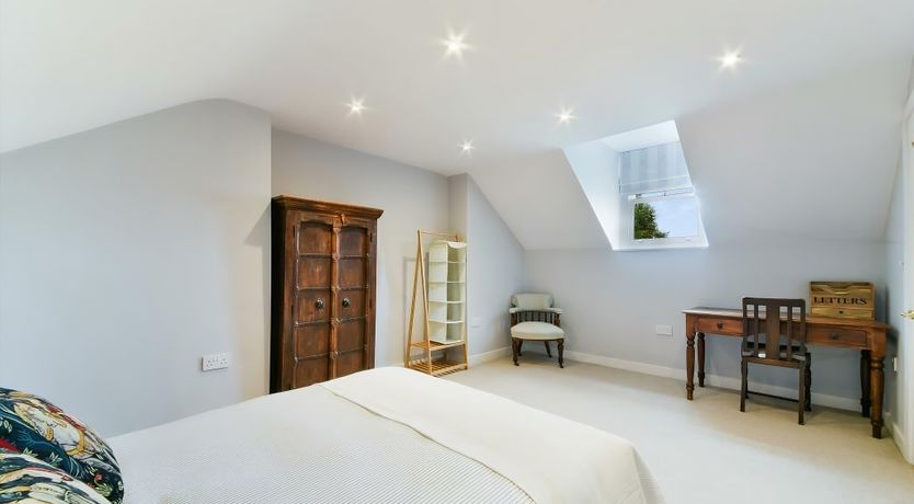 Photo of The House by the Heath