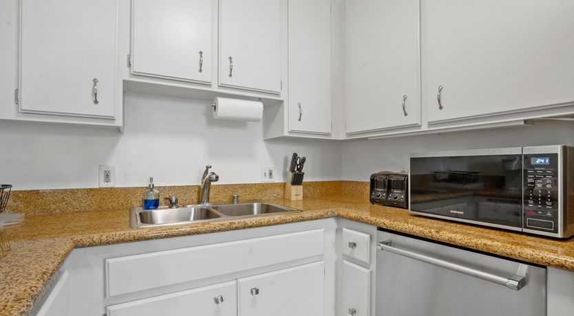 Photo of Mid City Chic