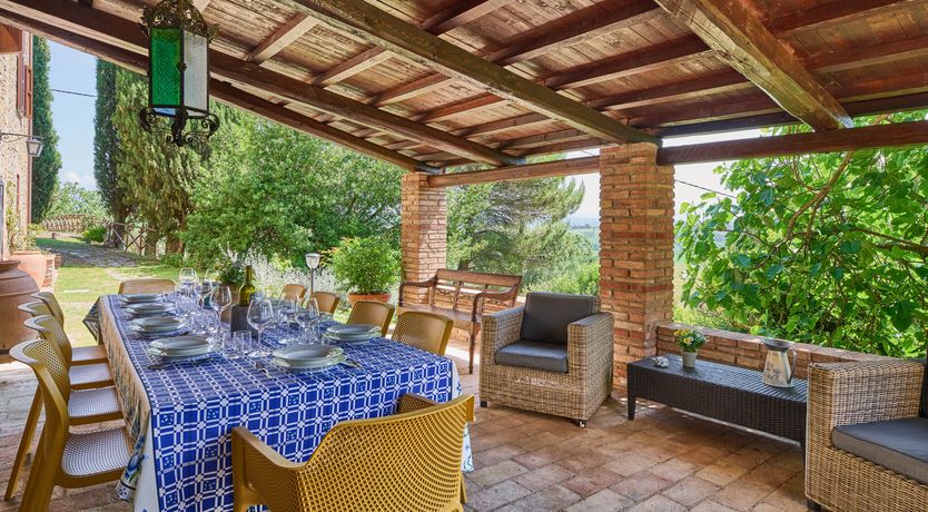 Photo of A Golden Crown