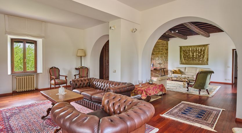 Photo of A Golden Crown