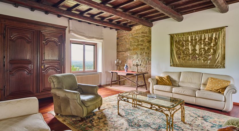 Photo of A Golden Crown