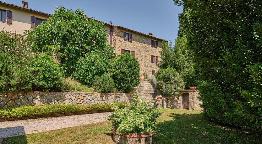 Photo of A Golden Crown