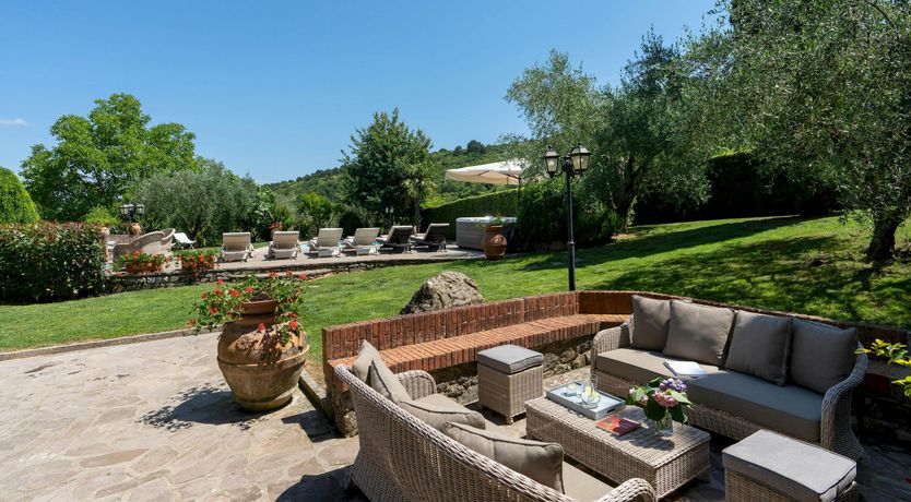 Photo of Vineyards & Stone