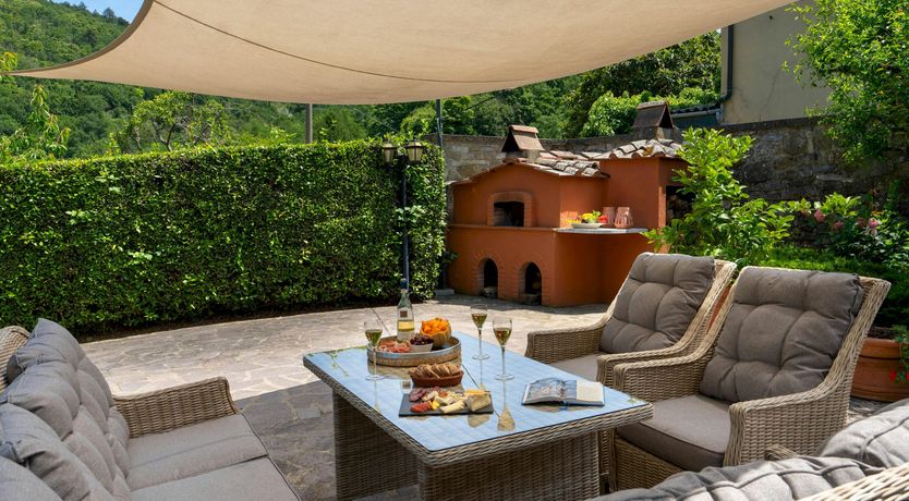 Photo of Vineyards & Stone