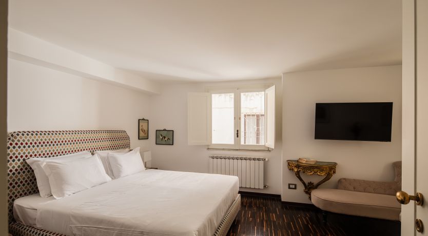 Photo of Charming & Contemporary