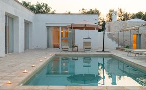Photo of Taupe & Trullo