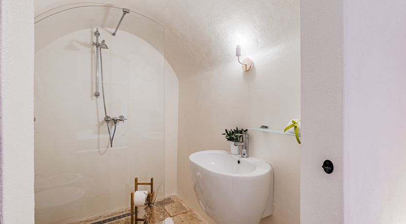 Photo of Taupe & Trullo