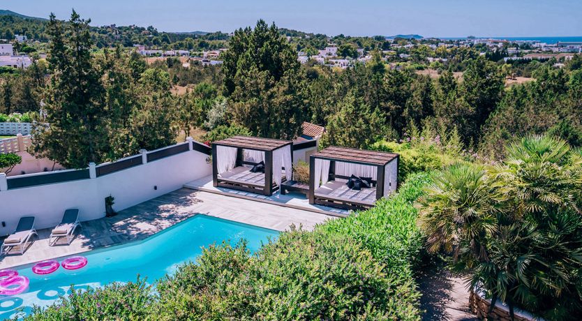 Photo of Blue Water Bliss