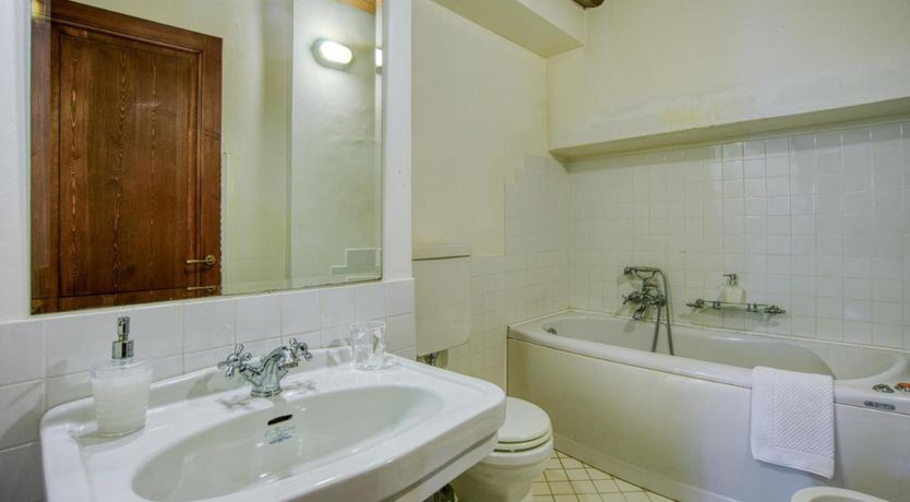 Photo of Master of the Light