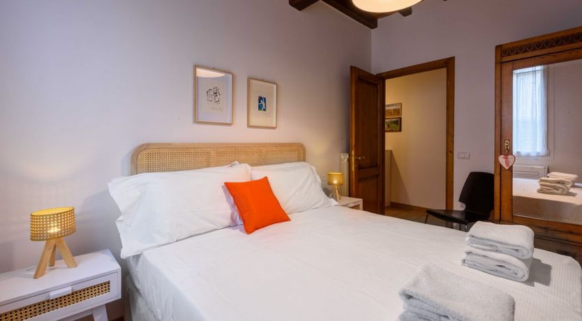 Photo of Florence Muse