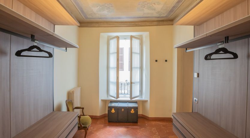 Photo of Como Delights