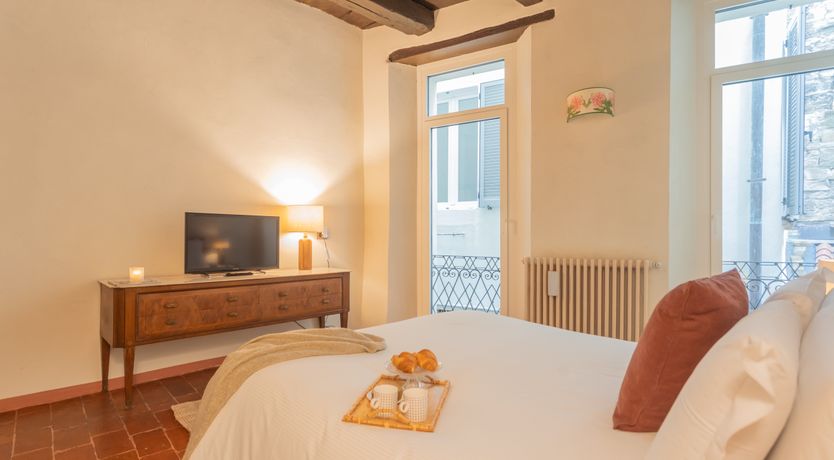 Photo of Como Delights