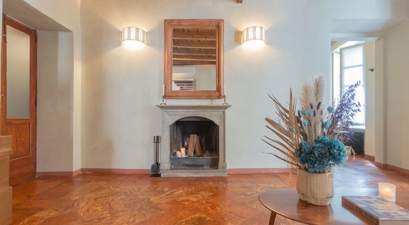 Photo of Como Delights