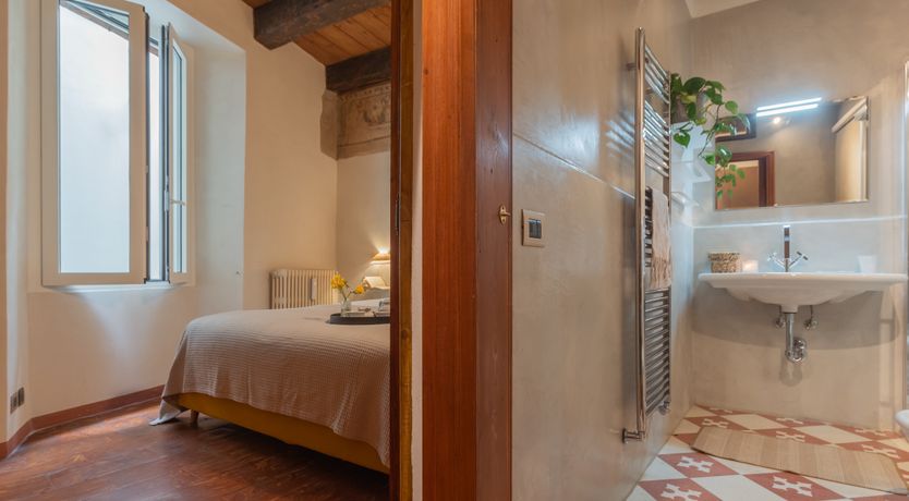 Photo of Como Delights