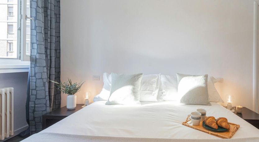 Photo of Como Living