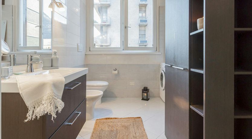 Photo of Como Living