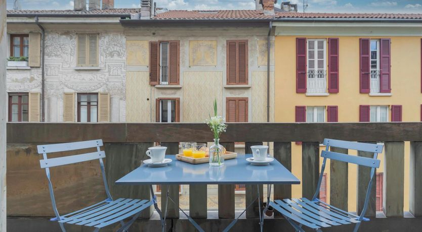 Photo of Garibaldi Gaze