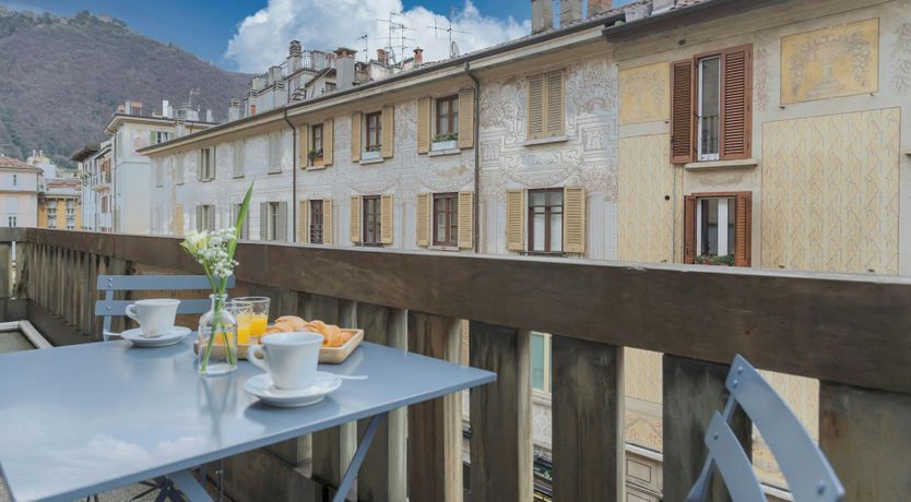 Photo of Garibaldi Gaze