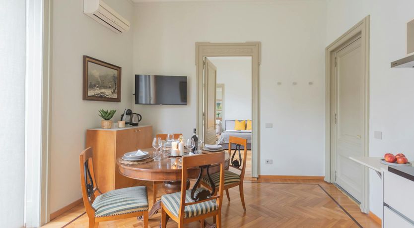 Photo of Garibaldi Gaze