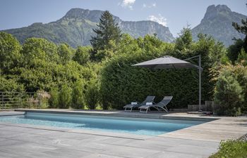 The Parmelan Holiday Home