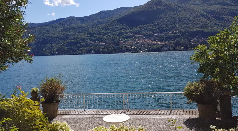 Photo of Lake Como Delight