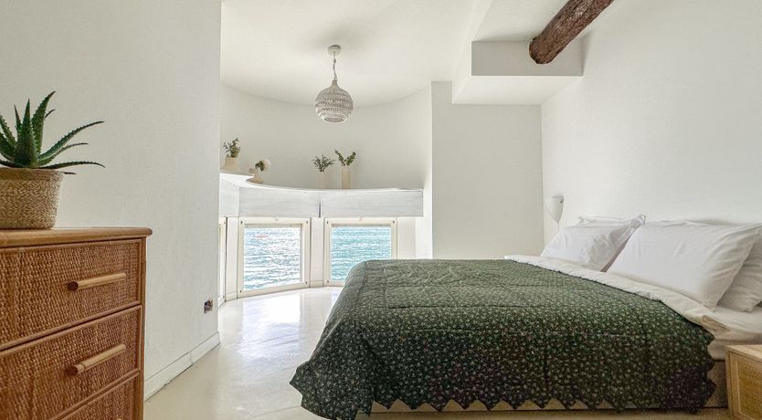 Photo of Lake Como Delight