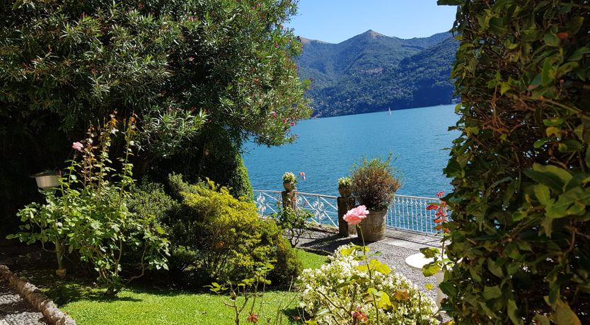 Photo of Lake Como Delight