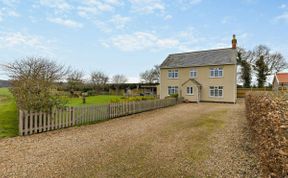 Photo of in Winterton-on-Sea (46478)