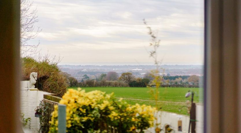 Photo of 1 Bed in Worthing