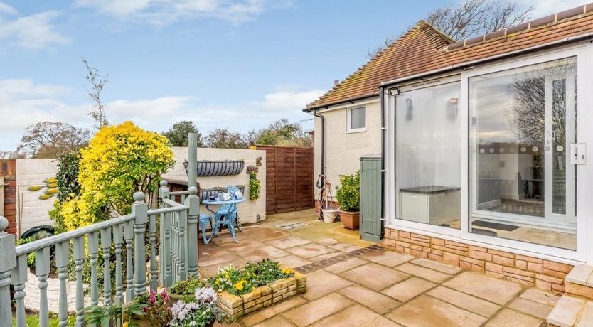 Photo of 1 Bed in Worthing