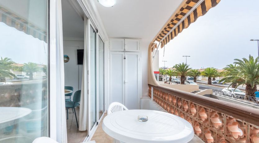 Photo of Flamingo on the south next to the beach