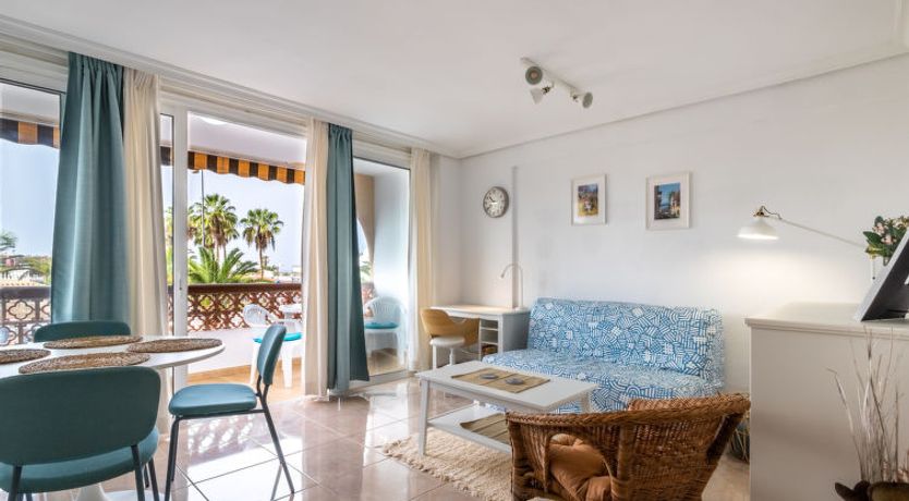 Photo of Flamingo on the south next to the beach