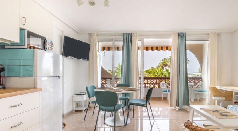 Photo of Flamingo on the south next to the beach